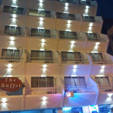 Hotel Blue Star Kojambuttúr Kültér fotó